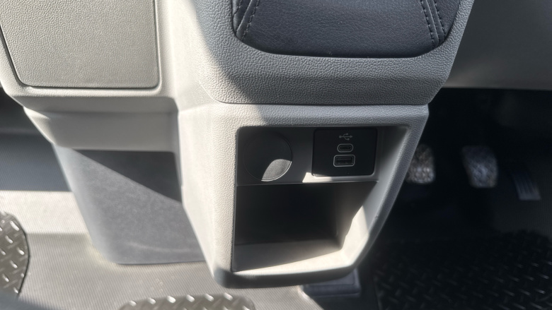 Ford Transit Custom 320 L1 Diesel Fwd 2.0 EcoBlue 150ps H1 Van Limited